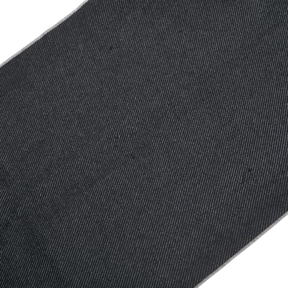Gucci GG pattern scarf in black and gray wool for women. - Picture 5 of 6